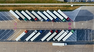 GPS tracking solutions in fleet management