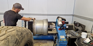 Tire service in Saldus