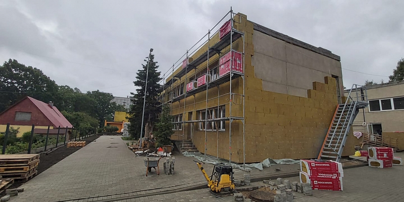Building insulation, renovation, facade restoration
