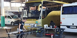 Автомобильные и автобусные стекла