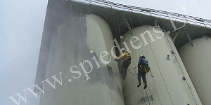 Industrial cleaning