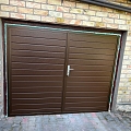 2 hinged gates