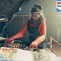 Hybrid and electric car diagnostics in a professional service