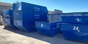 Debris container lease
