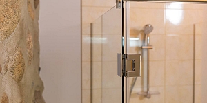 Glass showers