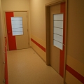 Slimnīcas durvis