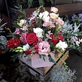 Flowers in a box, slotted compositions