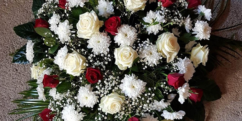 Flowers, wreaths, funeral bouquets