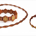 Nougat Best accessories, beads, healing ornament