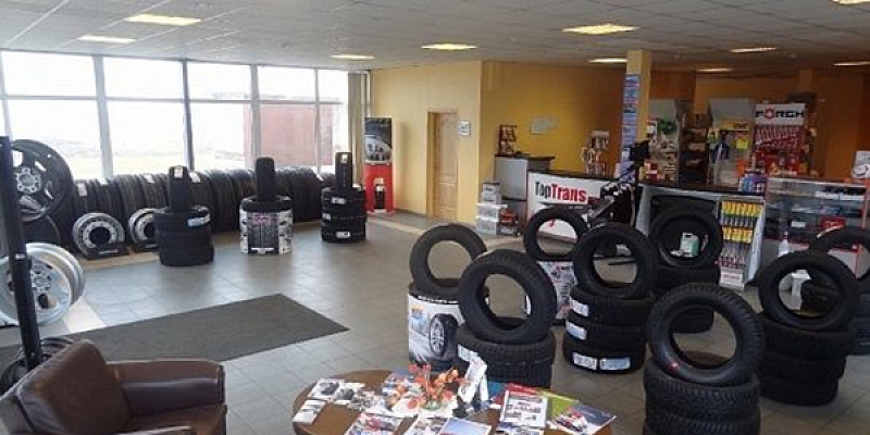 Car tyres