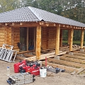 One-story log house