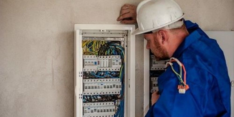 Elektromontāža
