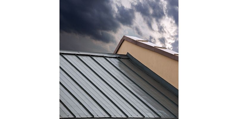 Roof coatings. Bitumen shingles. Tiles. Slate. Slate roofs.