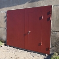metal gates