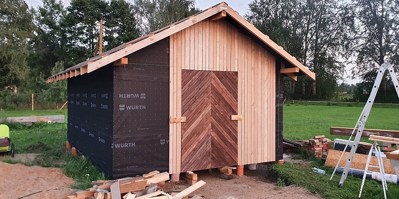 Simple shed construction