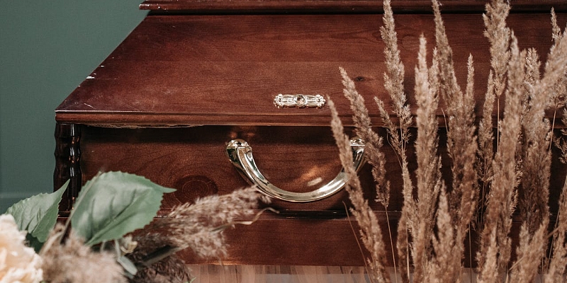 Похоронные принадлежности